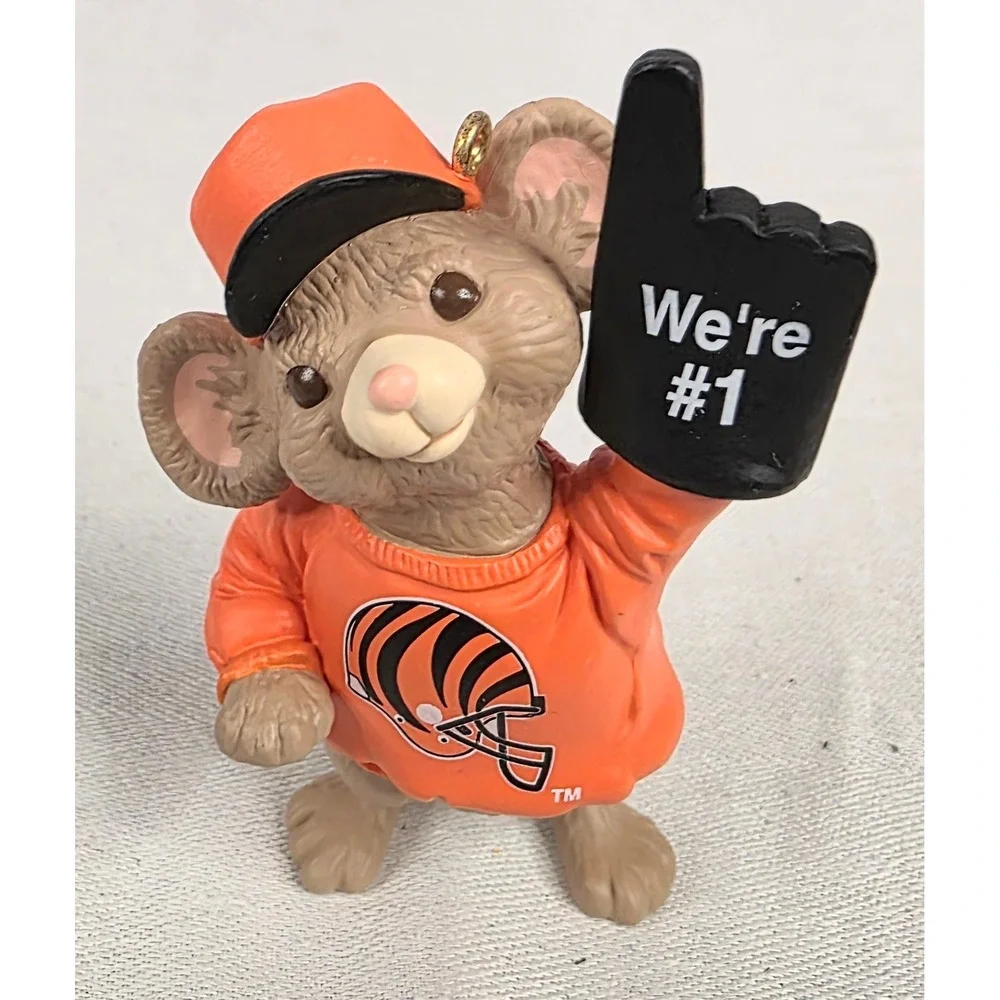 Hallmark Keepsake Ornament Cincinnati Bengals NFL Mouse We're #1 Fan Vintage